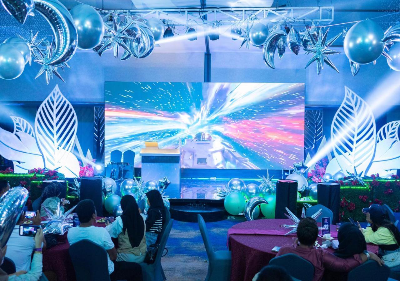 Pentacity Hotel Balikpapan Eksteriør billede