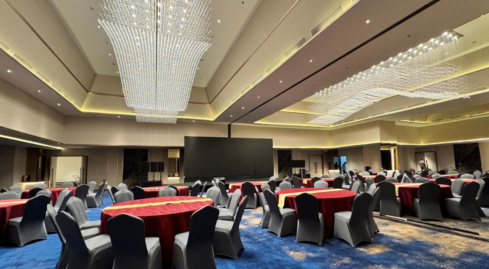 Pentacity Hotel Balikpapan Eksteriør billede
