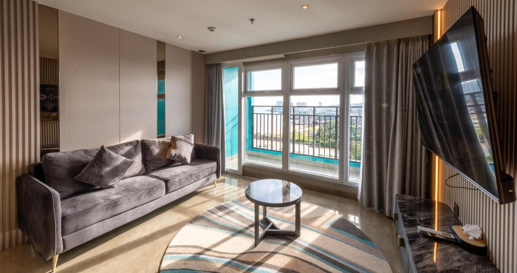 Pentacity Hotel Balikpapan Eksteriør billede