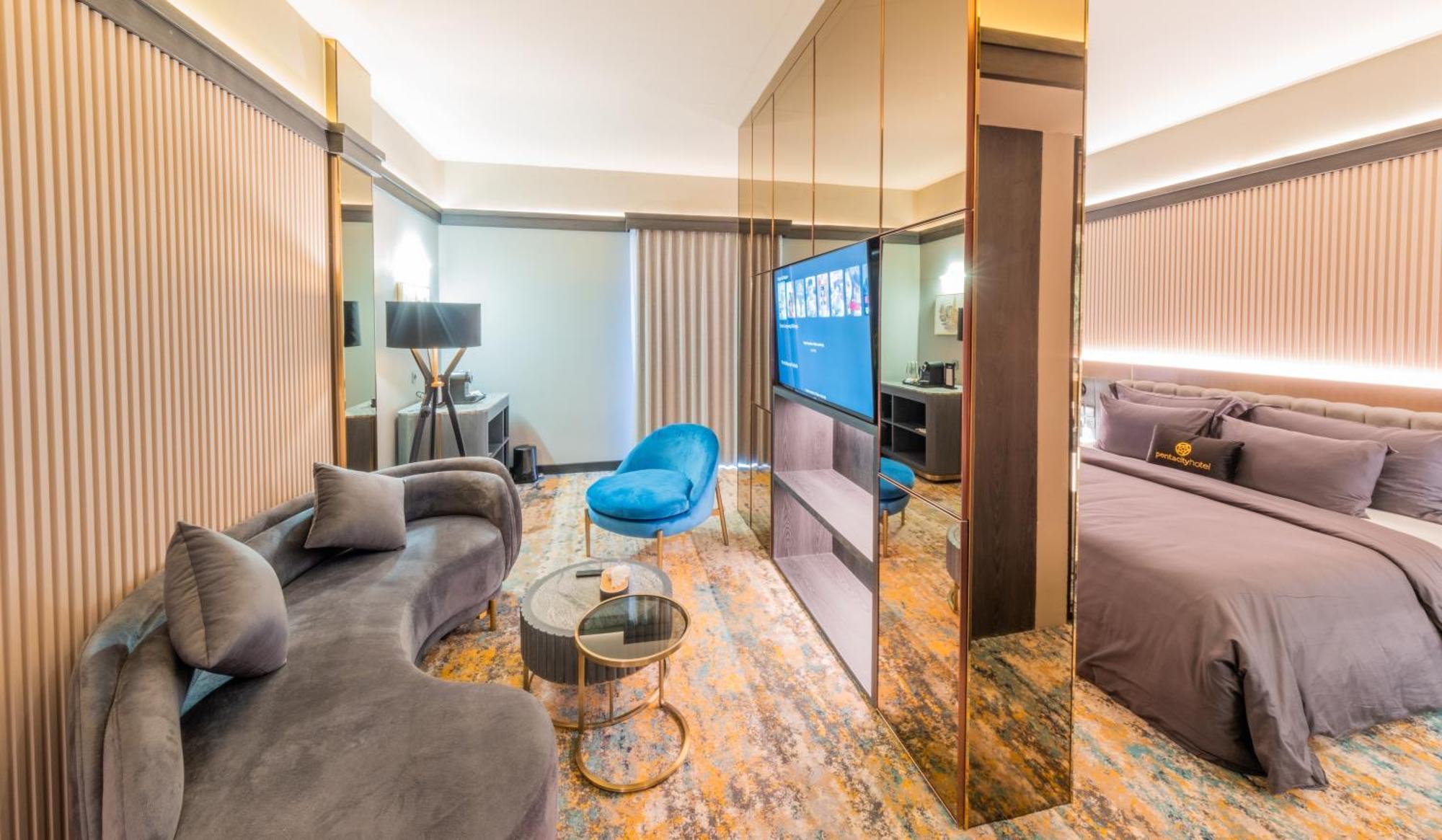Pentacity Hotel Balikpapan Eksteriør billede