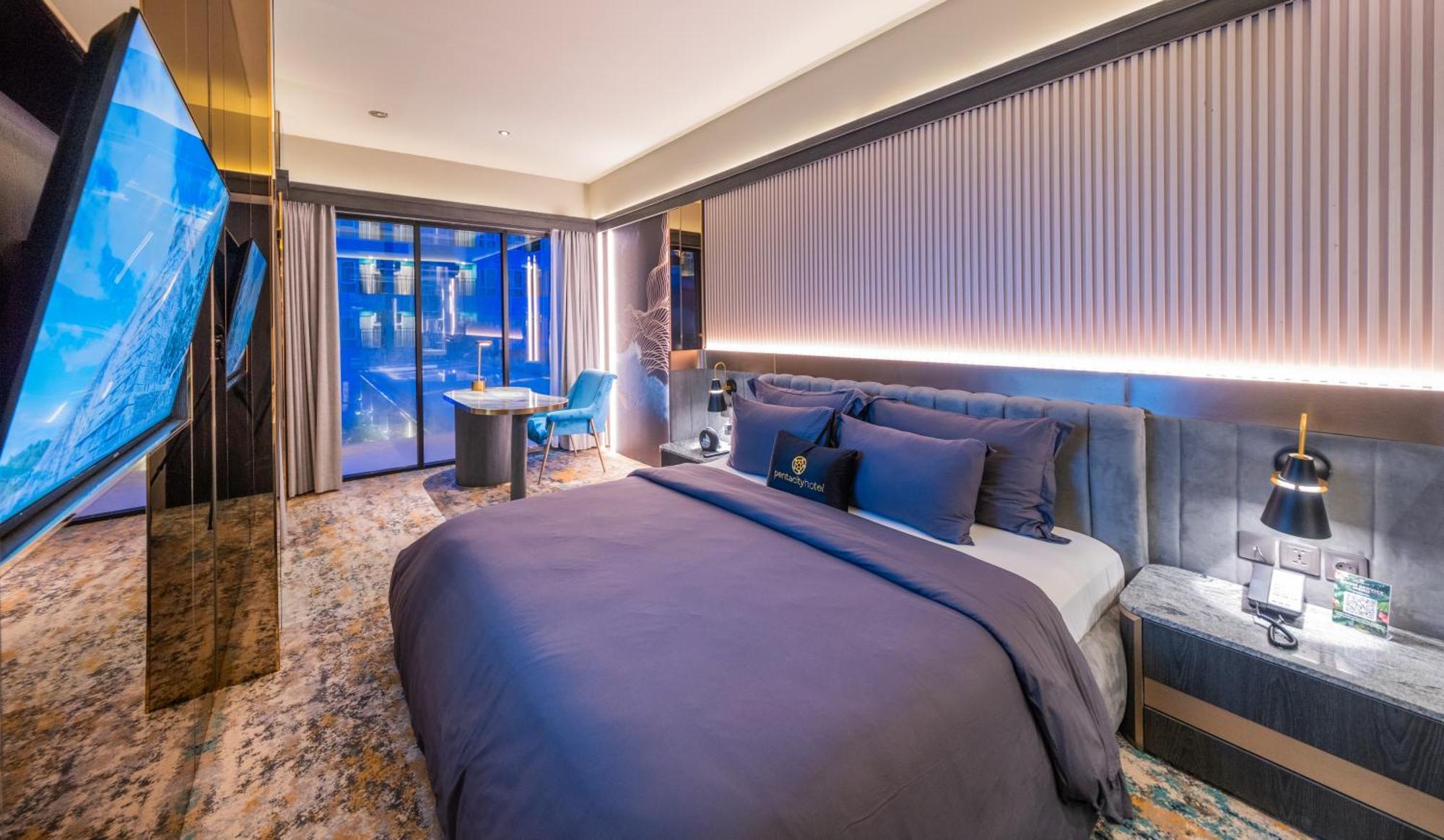 Pentacity Hotel Balikpapan Eksteriør billede